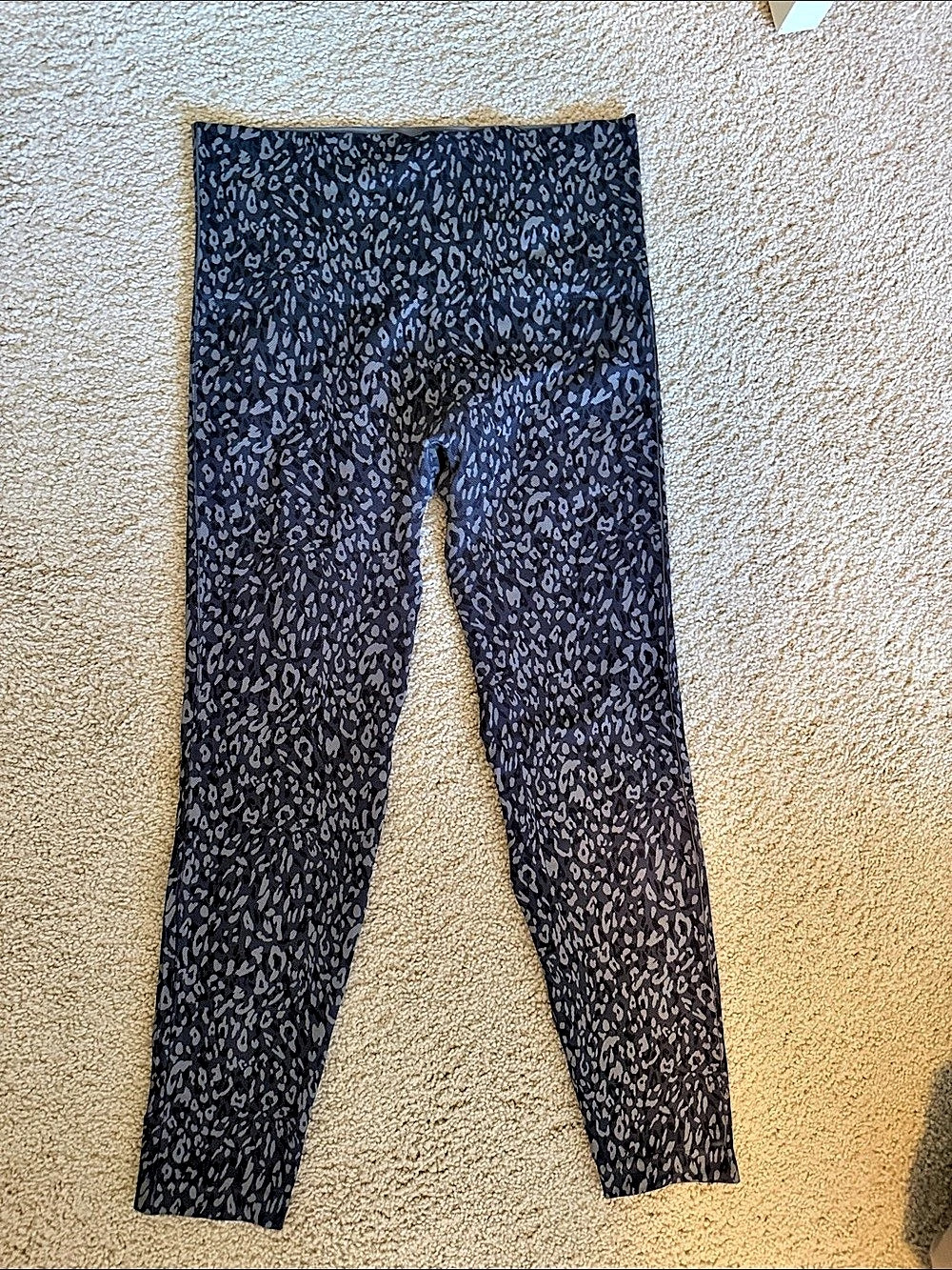 Spanx Look At Me Now Seamless Leggings Black & Gray Large